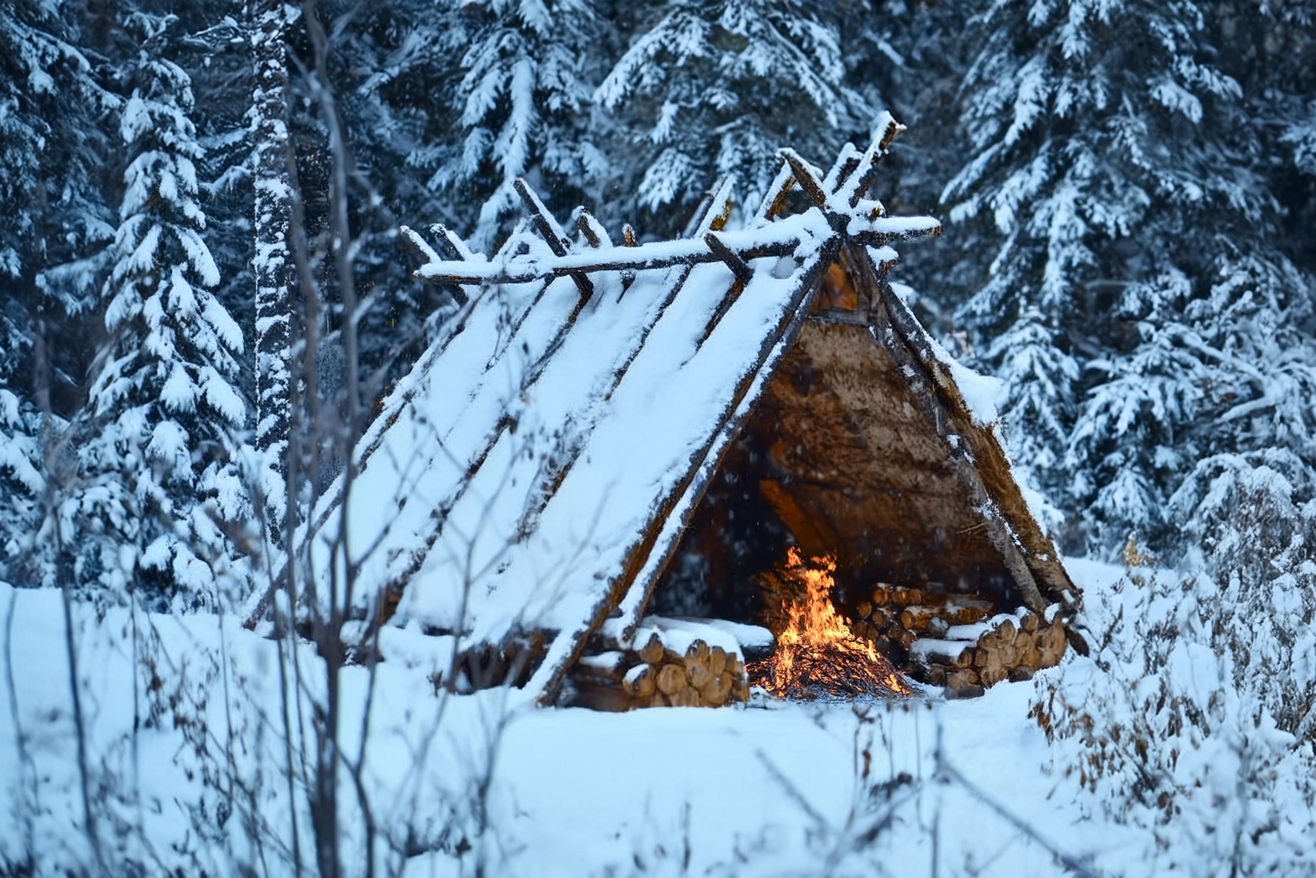 primeprepper winter survival shelter fire inside shelter